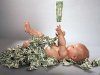 младенец в долларах