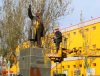 Ленин - памятник в красной краске