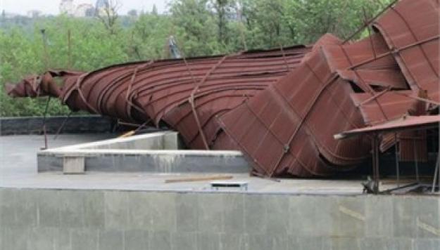 крыша музея на Хортице_ремонт