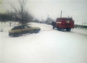 спасатели вытаскивают авто спасатели вытаскивают авто