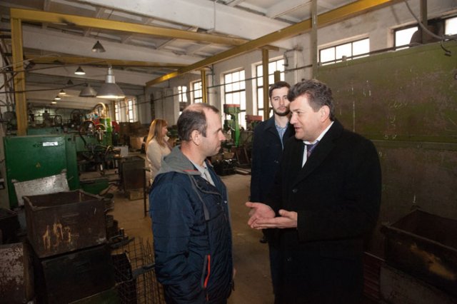 Буряк Владимир на Светотехнике Буряк Владимир на Светотехнике