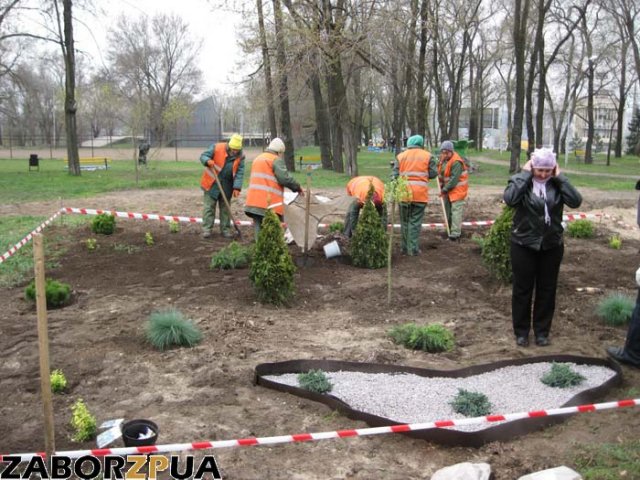 субботник в парке Металлургов субботник в парке Металлургов
