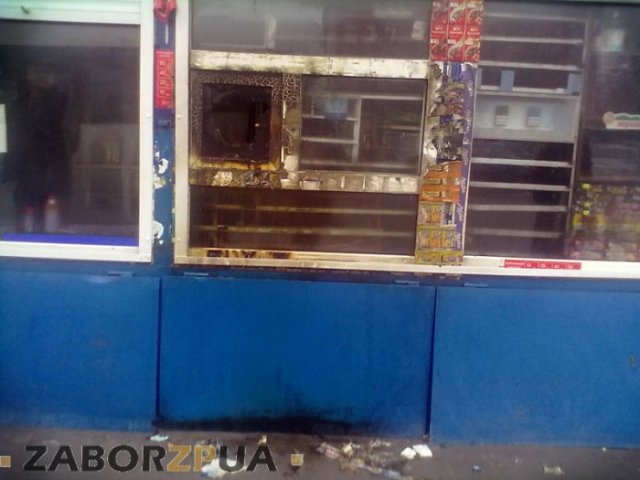 kiosk.jpg kiosk.jpg