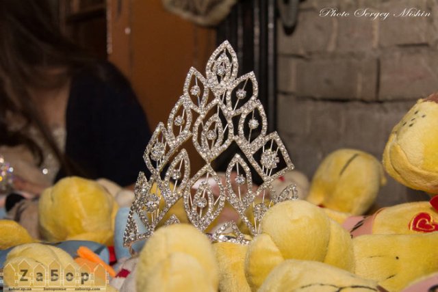 Корона Мини Мисс Запорожье-2013 Корона Мини Мисс Запорожье-2013