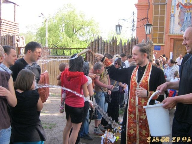 Пасха у дуба Пасха у дуба