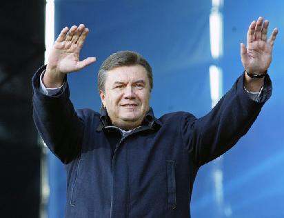 янукович_машет янукович_машет